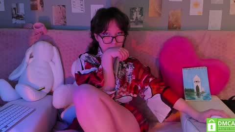 Snapshot of dreamgirllove chatting on 02-08-25, 04:57 Billy online show from 02-08-25, 04:57