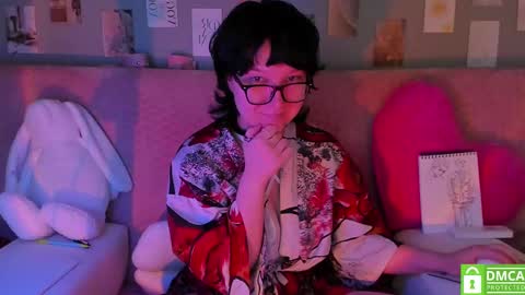 Snapshot of dreamgirllove chatting on 03-12-25, 04:30 Billy online show from 03-12-25, 04:30