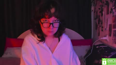 Snapshot of dreamgirllove chatting on 09-10-25, 03:17 Billy online show from 09-10-25, 03:17