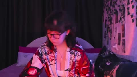 Snapshot of dreamgirllove chatting on 09-14-25, 09:25 Billy online show from 09-14-25, 09:25