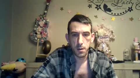 dreamguy38 online show from 12-05-25, 05:27