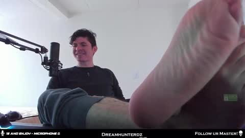 Your lord. - ONLINE  1500 Pm to 2100 Pm - New York Hour online show from 11-13-25, 08:52