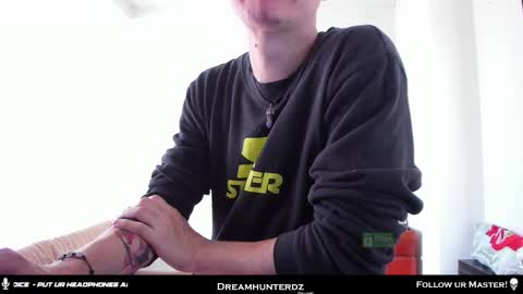 Your lord. - ONLINE  1500 Pm to 2100 Pm - New York Hour online show from 01-11-26, 08:03