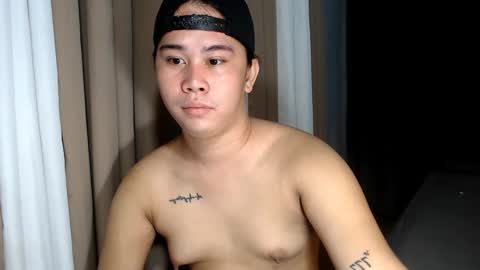 Snapshot of dreammegan chatting on 12-19-24, 05:50 Stacy DONT FORGET TO FOLLOW ME AND THUMBS UP my wife samgrg2 online show from 12-19-24, 05:50