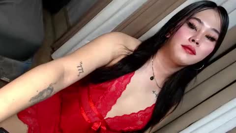 Snapshot of dreammegan chatting on 01-07-25, 07:17 Stacy DONT FORGET TO FOLLOW ME AND THUMBS UP my wife samgrg2 online show from 01-07-25, 07:17
