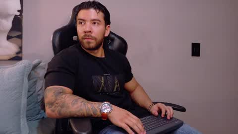 cris online show from 06-18-26, 09:52