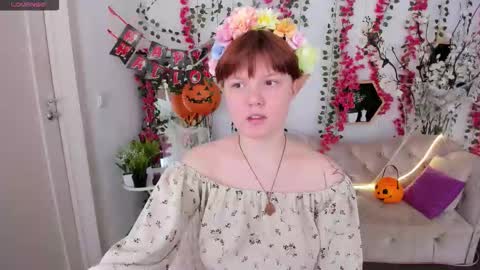 Luna online show from 10-24-25, 08:27