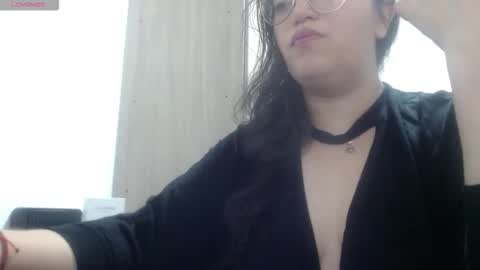  Catalina  online show from 12-19-25, 04:52
