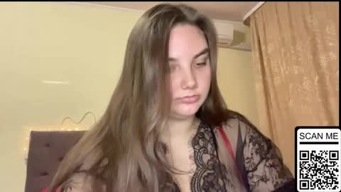 Mila online show from 11-10-25, 03:33