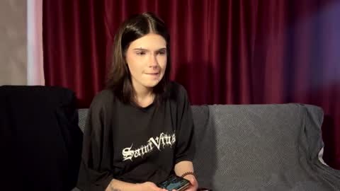 Snapshot of dreamypair chatting on 06-21-26, 06:05 Elena and Nikolai online show from 06-21-26, 06:05