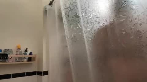 RIRI OR DREAMY online show from 03-04-26, 09:54