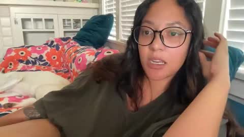 RIRI OR DREAMY online show from 03-10-26, 07:08