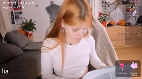 Snapshot of dreamysoul chatting on 10-24-25, 09:11 my name is Lia online show from 10-24-25, 09:11