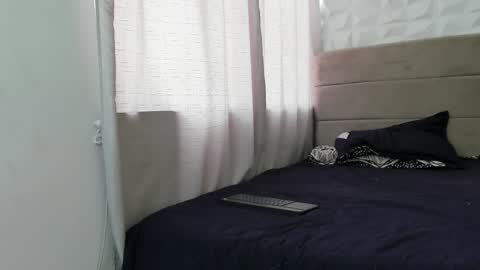 Snapshot of drekev_ chatting on 12-30-24, 05:02 Kevin online show from 12-30-24, 05:02