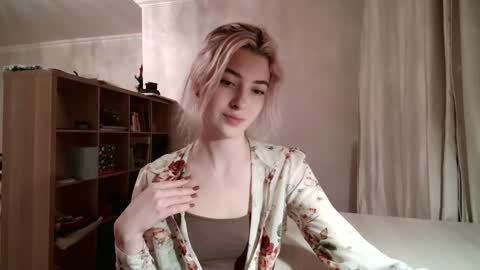 Dia online show from 02-09-26, 03:27