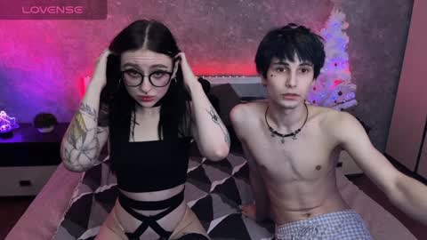 Snapshot of drillhouse_ chatting on 12-19-24, 09:28 Tara Sonny online show from 12-19-24, 09:28