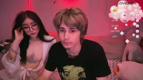 Snapshot of drillhouse_ chatting on 03-01-25, 04:26 Tara Sonny online show from 03-01-25, 04:26