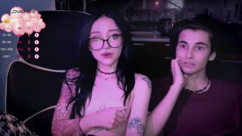 Snapshot of drillhouse_ chatting on 09-19-25, 02:13 Tara Sonny online show from 09-19-25, 02:13