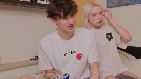 Mark online show from 04-11-26, 09:30