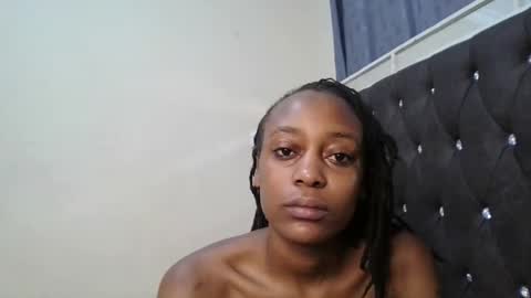 Snapshot of drippingqueenxoxo chatting on 04-05-26, 08:00 drippingqueenxoxo online show from 04-05-26, 08:00
