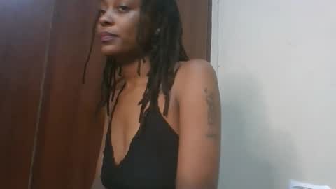 Snapshot of drippingqueenxoxo chatting on 04-06-26, 05:58 drippingqueenxoxo online show from 04-06-26, 05:58