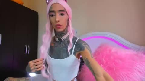 Snapshot of drippyorlove chatting on 02-09-25, 01:03 drippyorlove online show from 02-09-25, 01:03