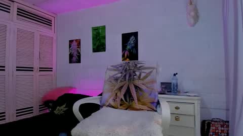 drippyorlove online show from 12-20-25, 07:43