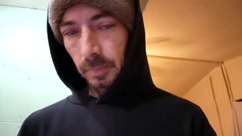 Inexperienced catfish online show from 12-06-24, 01:33