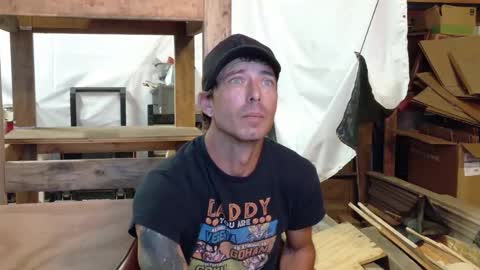 Inexperienced catfish online show from 06-10-26, 12:37
