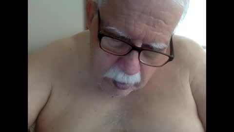 drnick069 online show from 04-25-26, 04:04