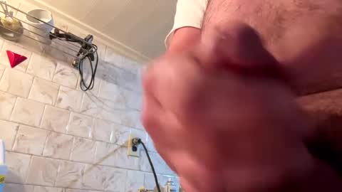 droppingloads82 online show from 12-23-24, 07:17