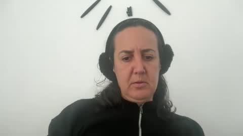 Dr. Resa online show from 10-26-25, 10:21