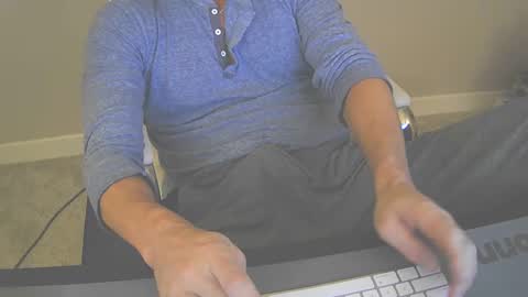 Snapshot of ds0574 chatting on 12-19-24, 09:18 D Ship online show from 12-19-24, 09:18