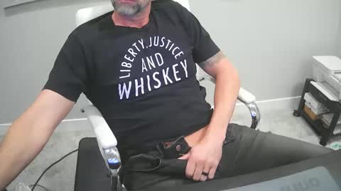 Snapshot of ds0574 chatting on 02-26-25, 08:22 D Ship online show from 02-26-25, 08:22