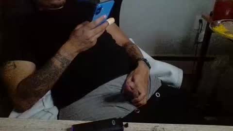 dubz07 online show from 11-10-25, 08:13