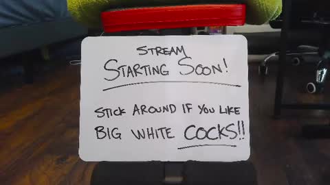 Snapshot of dude_b_horny chatting on 04-25-26, 03:42 Oliver online show from 04-25-26, 03:42