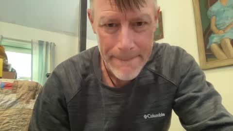 Snapshot of dudeinnh chatting on 09-27-25, 02:55 Steve online show from 09-27-25, 02:55