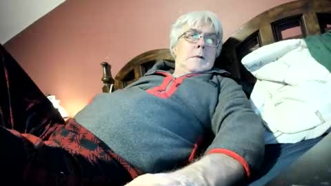 Doug online show from 02-06-26, 03:37