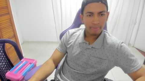 Duilber online show from 10-31-25, 02:07