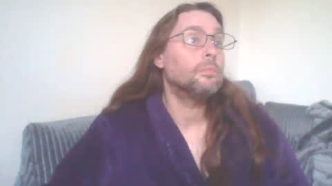 chris online show from 04-12-26, 06:13