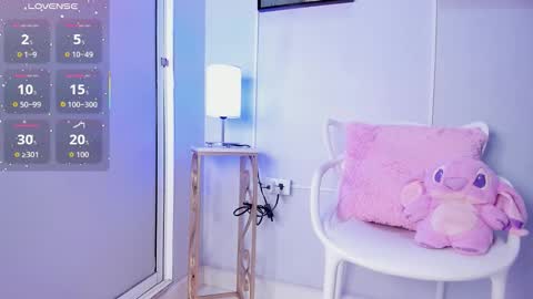 dulce__fiore07 online show from 02-04-26, 12:11