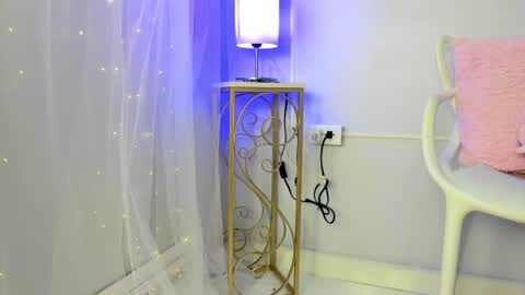 dulce__fiore07 online show from 07-06-26, 12:02