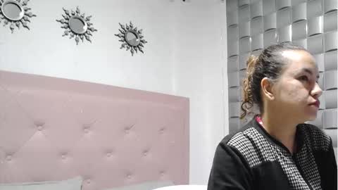 dulce__lovee online show from 10-15-25, 09:31