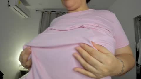 dulce brithany online show from 03-08-26, 01:58