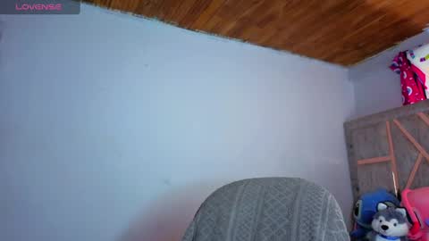 Snapshot of dulce_celeste15 chatting on 04-18-26, 07:07 C E L E S T E online show from 04-18-26, 07:07
