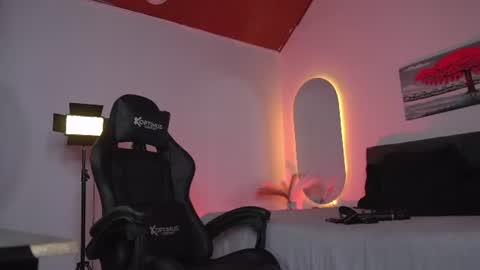 DULCE online show from 07-28-26, 07:39