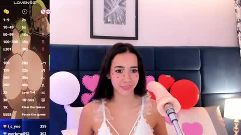 dulce_charm_ online show from 02-14-25, 06:29