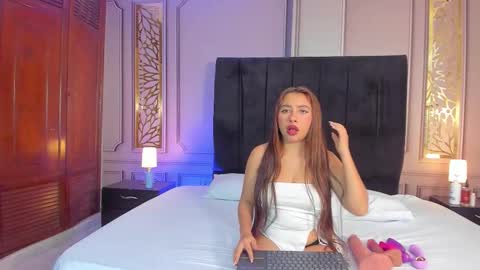 Dulce online show from 02-23-26, 12:02