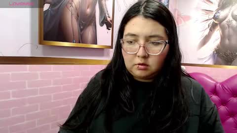 Dulce  online show from 03-15-26, 03:56