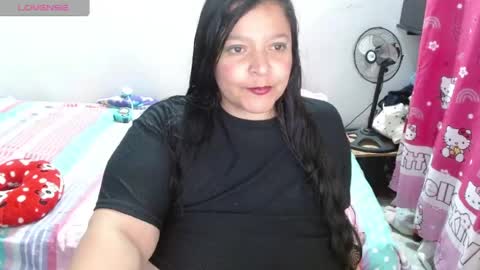 dulce online show from 04-19-26, 03:33